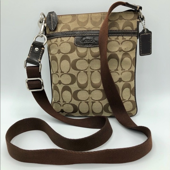 COACH light brown canvas crossbody handbag - Picture 4 of 6